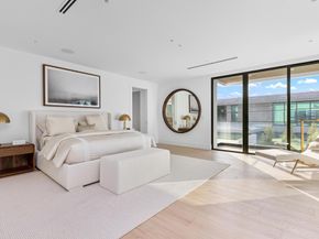 1099 NE 4th Avenue, Boca Raton FL 33432