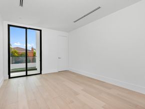 1099 NE 4th Avenue, Boca Raton FL 33432