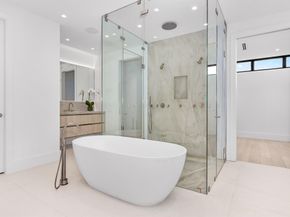 1099 NE 4th Avenue, Boca Raton FL 33432