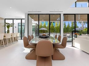 1099 NE 4th Avenue, Boca Raton FL 33432