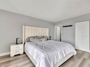 2200 S Cypress Bend Dr 702, Pompano Beach FL 33069