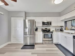 2200 S Cypress Bend Dr 702, Pompano Beach FL 33069