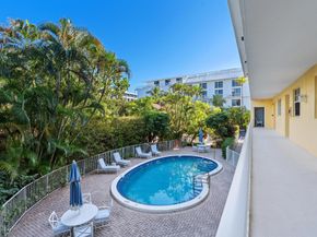 127 Peruvian Avenue 202, Palm Beach FL 33480