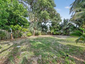 460 SE 18th Avenue, Deerfield Beach FL 33441