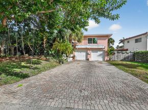 460 SE 18th Avenue, Deerfield Beach FL 33441