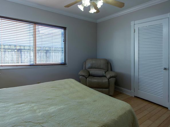 215 NE 14 Avenue, Pompano Beach FL 33060