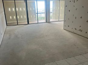 2425 Presidential Way 1203, West Palm Beach FL 33401