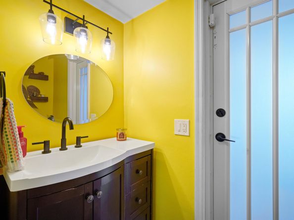 10611 NW 18th Place, Pembroke Pines FL 33026