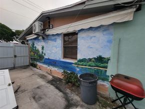 4540 NW 26th St, Lauderhill FL 33313