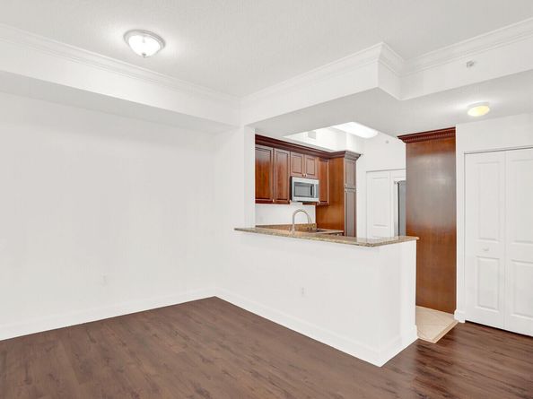 1690 Renaissance Commons Boulevard 1121, Boynton Beach FL 33426