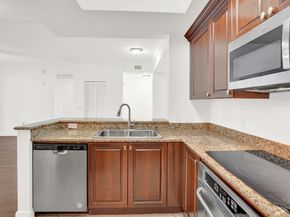 1690 Renaissance Commons Boulevard 1121, Boynton Beach FL 33426