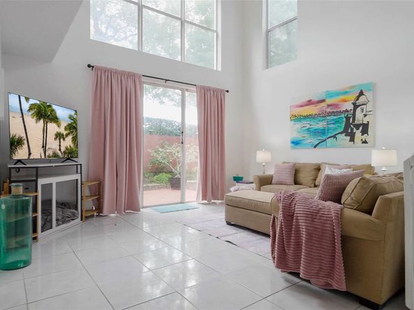 11063 NW 46th Dr, Coral Springs FL 33076