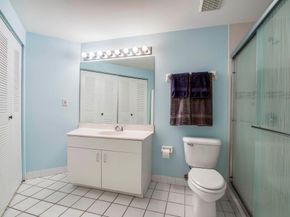 800 Uno Lago Drive 105, Juno Beach FL 33408