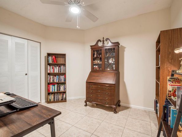 800 Uno Lago Drive 105, Juno Beach FL 33408