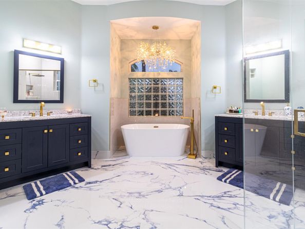 5062 Kensington Cir, Coral Springs FL 33076