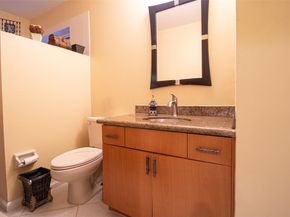 5062 Kensington Cir, Coral Springs FL 33076