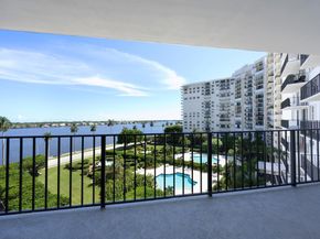 1701 S Flagler Drive 706, West Palm Beach FL 33401