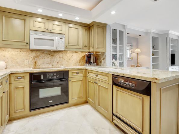 1710 S Ocean Ln 105 & 104, Fort Lauderdale FL 33316