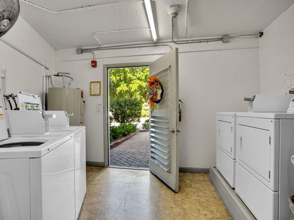 3001 Portofino Isle L1, Coconut Creek FL 33066