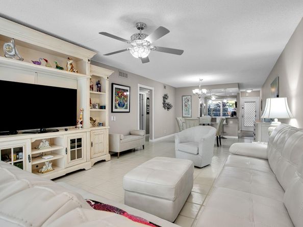 3001 Portofino Isle L1, Coconut Creek FL 33066