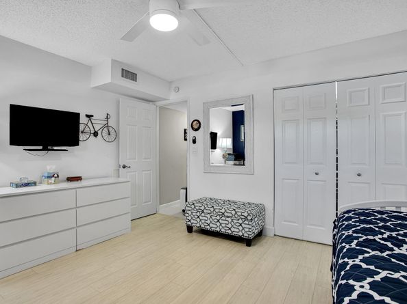 3001 Portofino Isle L1, Coconut Creek FL 33066