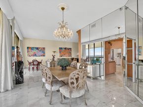 1900 Consulate Place 2201, West Palm Beach FL 33401