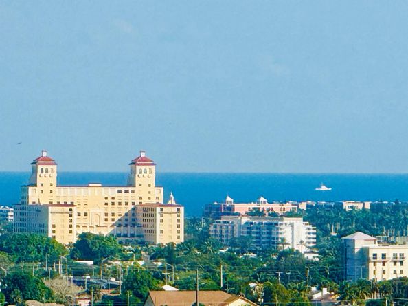 1900 Consulate Place 2201, West Palm Beach FL 33401