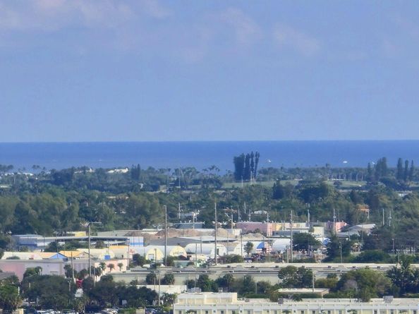 1900 Consulate Place 2201, West Palm Beach FL 33401