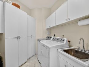 1900 Consulate Place 2201, West Palm Beach FL 33401