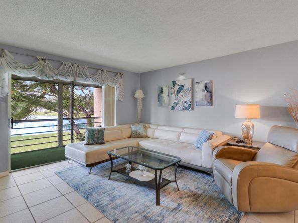 120 Lake Constance Drive, West Palm Beach FL 33411