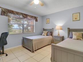 120 Lake Constance Drive, West Palm Beach FL 33411