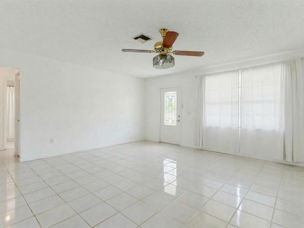 428 Alemeda Drive, Palm Springs FL 33461