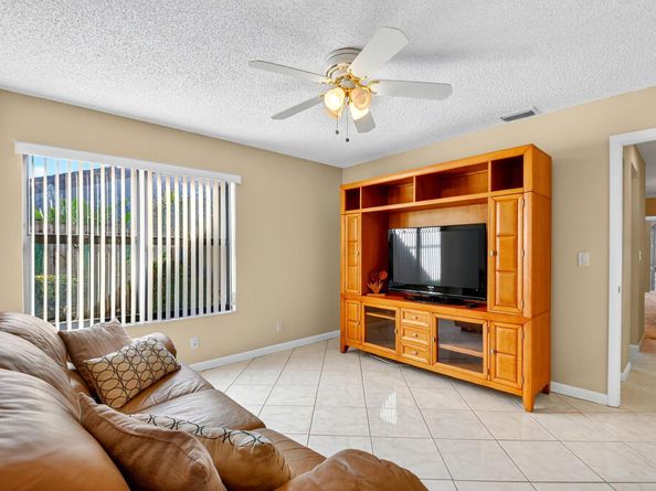 5908 Forest Grove Drive 3, Boynton Beach FL 33437