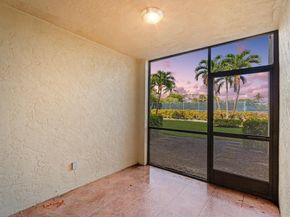 955 Egret Circle 109, Delray Beach FL 33444