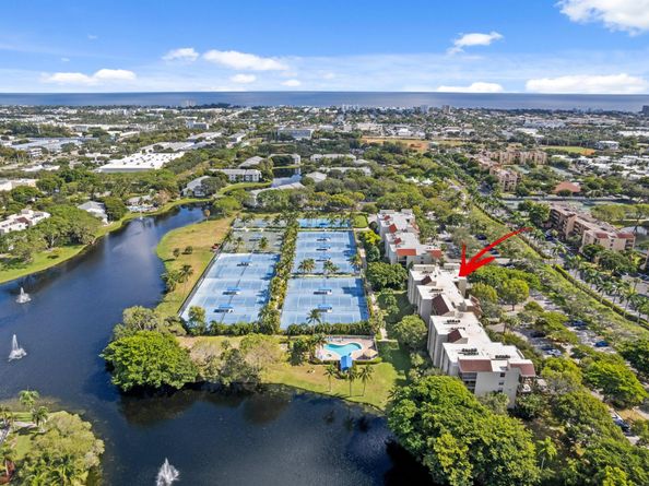 955 Egret Circle 109, Delray Beach FL 33444