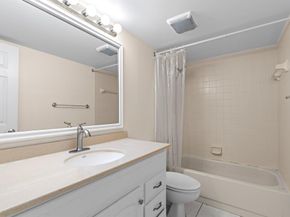 955 Egret Circle 109, Delray Beach FL 33444