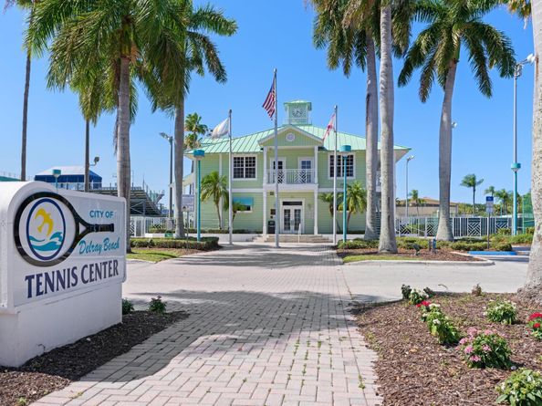 955 Egret Circle 109, Delray Beach FL 33444