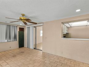 2613 SW Natura Ave, Deerfield Beach FL 33441