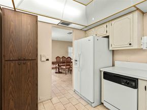 2613 SW Natura Ave, Deerfield Beach FL 33441