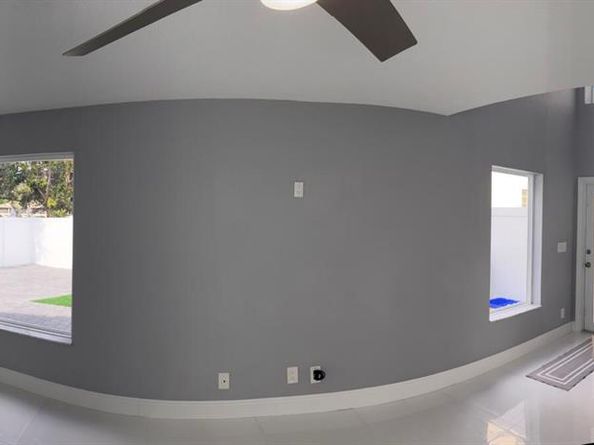 4243 Pine Hollow Circle, Greenacres FL 33463