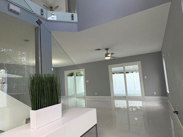 4243 Pine Hollow Circle, Greenacres FL 33463