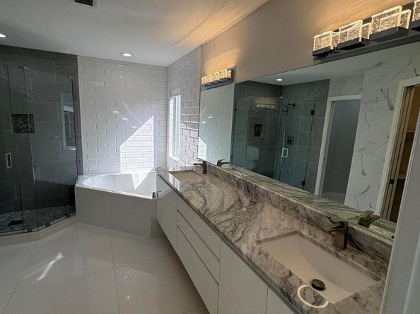 4243 Pine Hollow Circle, Greenacres FL 33463