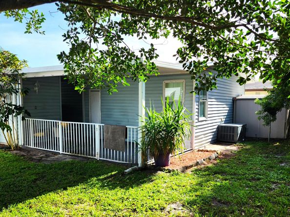 3393 Lake Overlook Place, Atlantis FL 33462