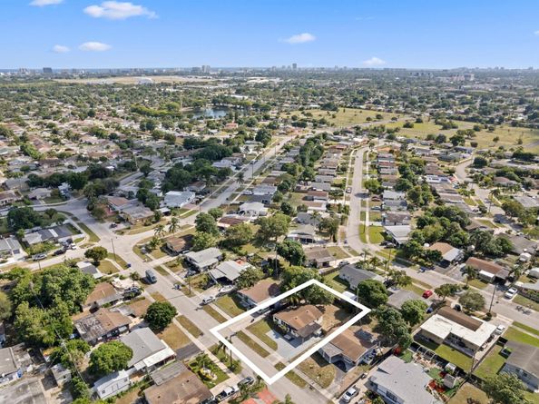 632 NW 19th Street, Pompano Beach FL 33060