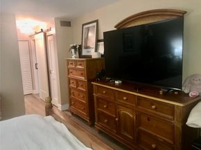 200 NE 14th Ave 521, Hallandale Beach FL 33009