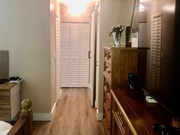 200 NE 14th Ave 521, Hallandale Beach FL 33009