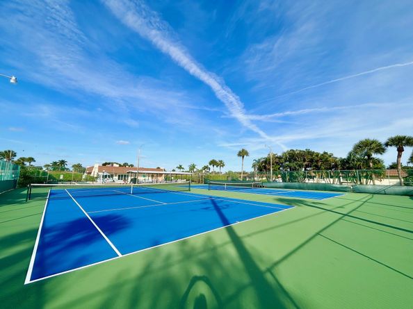 5780 Fernley Drive W 94, West Palm Beach FL 33415