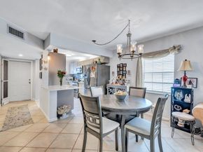 305 Congressional Way 305, Deerfield Beach FL 33442