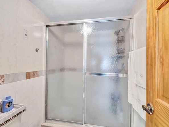 305 Congressional Way 305, Deerfield Beach FL 33442