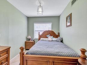 305 Congressional Way 305, Deerfield Beach FL 33442